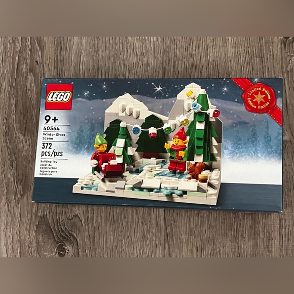 Lego Other - Lego Winter Elves Scene 40564 Festive Christmas Building Set Green and Red